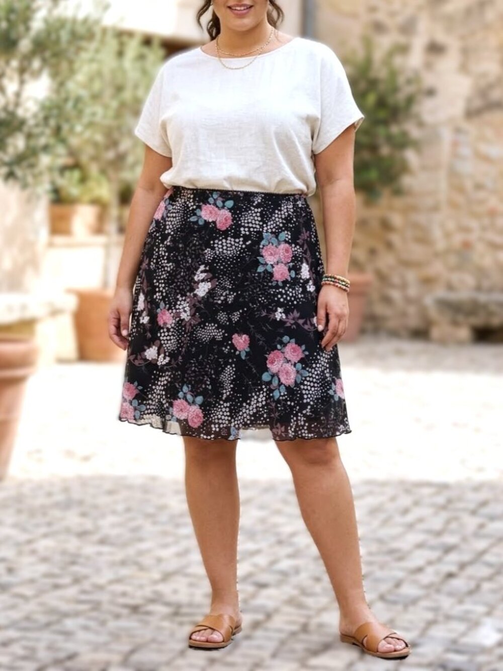 OLD NAVY Knee Length Mesh Floral Skirt. Plus Size 20